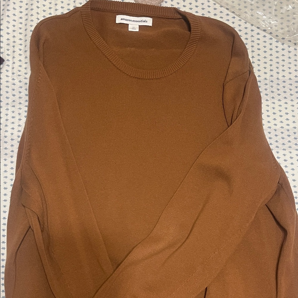 Amazon Essentials Men's Tan Crewneck Sweater